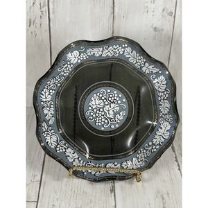 Black & White Decorative Leaf Grapes Plate Art Glass